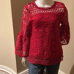 ELLISON NWT Crimson Lace 3/4 Bell Sleeve Top Size S Lined Bodice/Sheer Sleeves